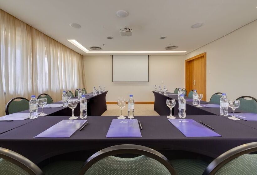 هتل Blue Tree Towers Millenium Porto Alegre