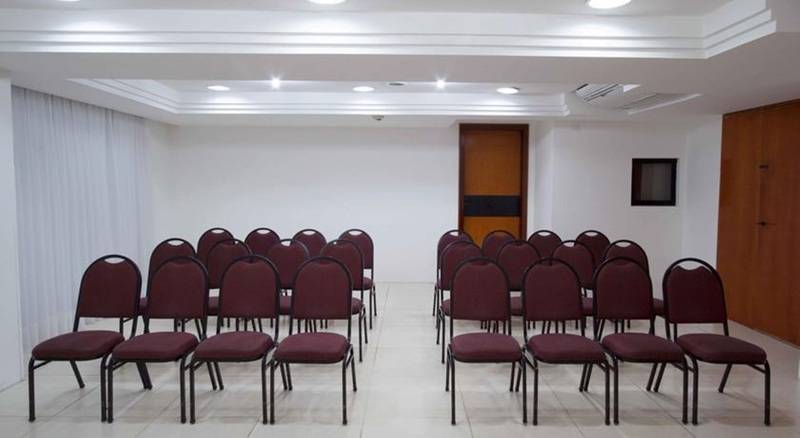 בית מלון כפרי Bristol Jangada Fortaleza Meirelles