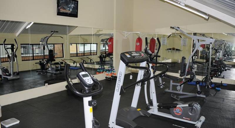 בית מלון כפרי Bristol Jangada Fortaleza Meirelles