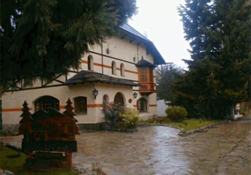 هتل Hosteria La Posta Del Cazador