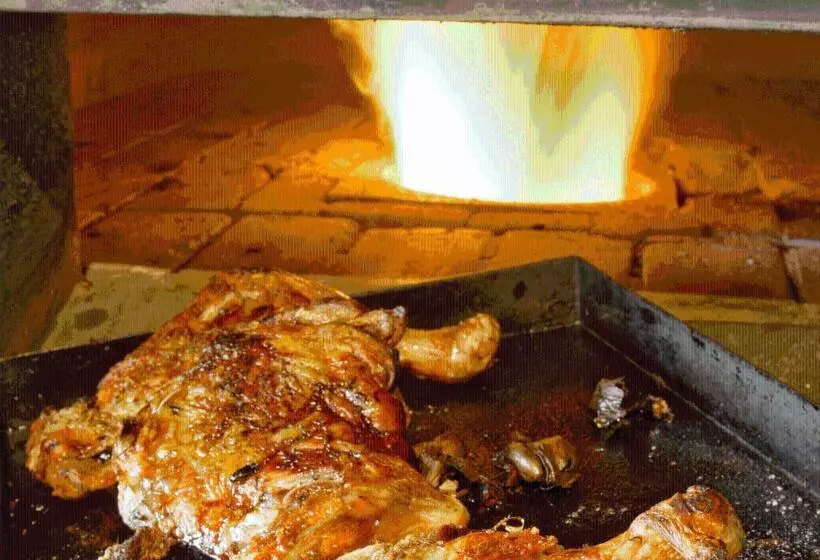 בית מלון כפרי Hôtel Spa Mendi Alde