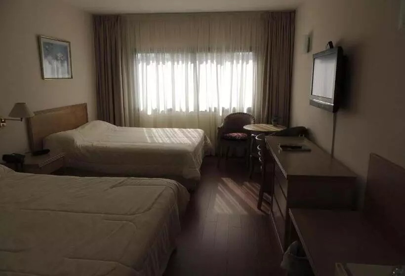 בית מלון כפרי La Foret