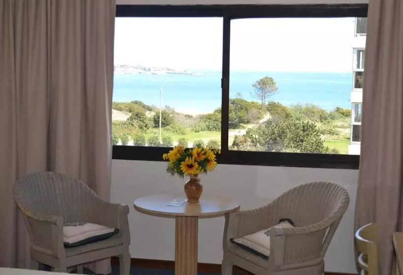 בית מלון כפרי La Foret