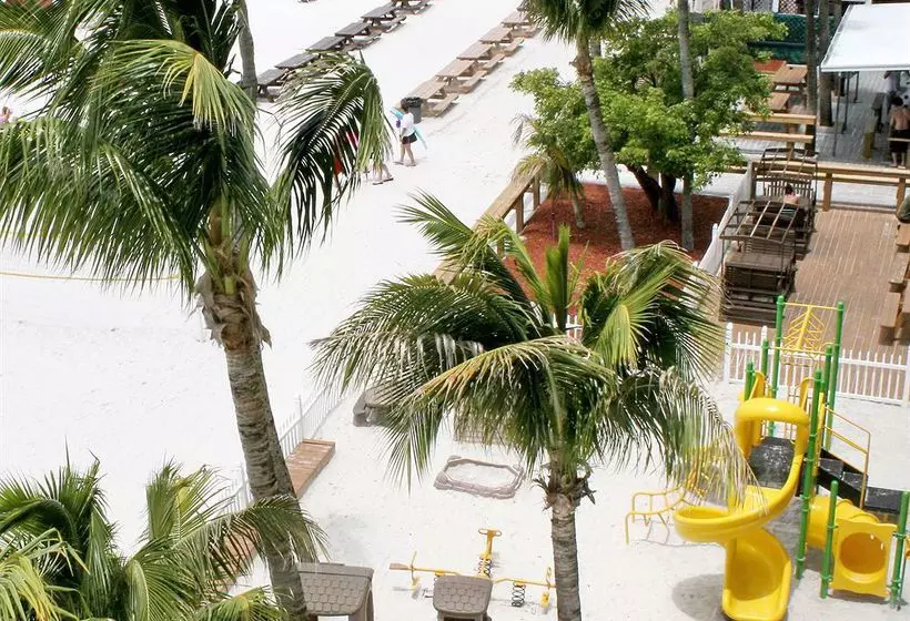 호텔 Lani Kai Beachfront Resort