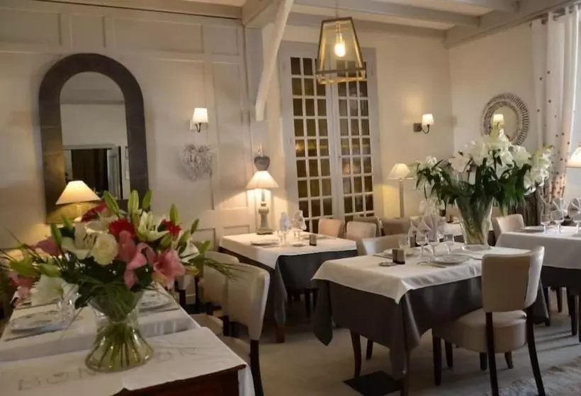 Logishotels Le Relais Du Quercy