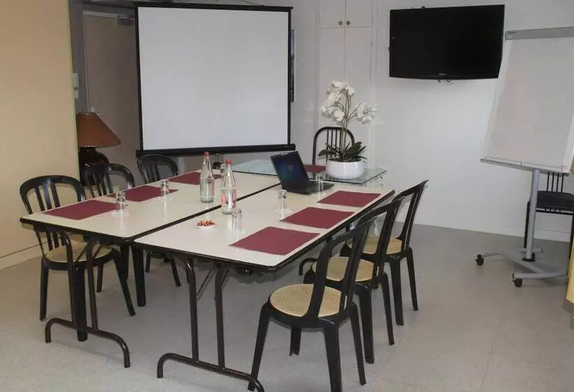 فندق Le Saint Vincent Lyon Sud