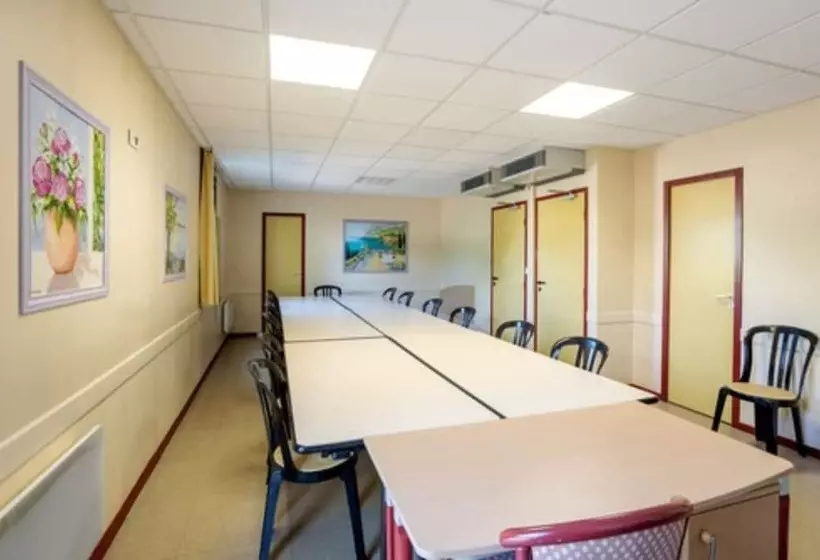 فندق Le Saint Vincent Lyon Sud