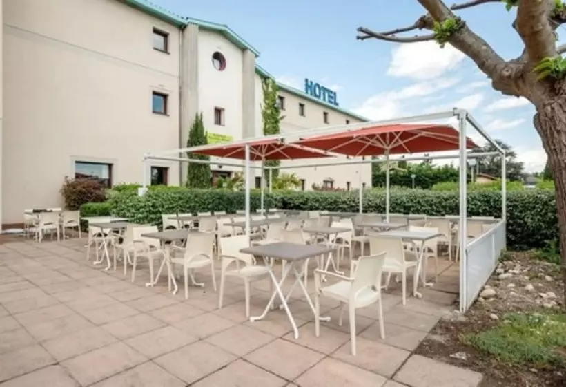 فندق Le Saint Vincent Lyon Sud