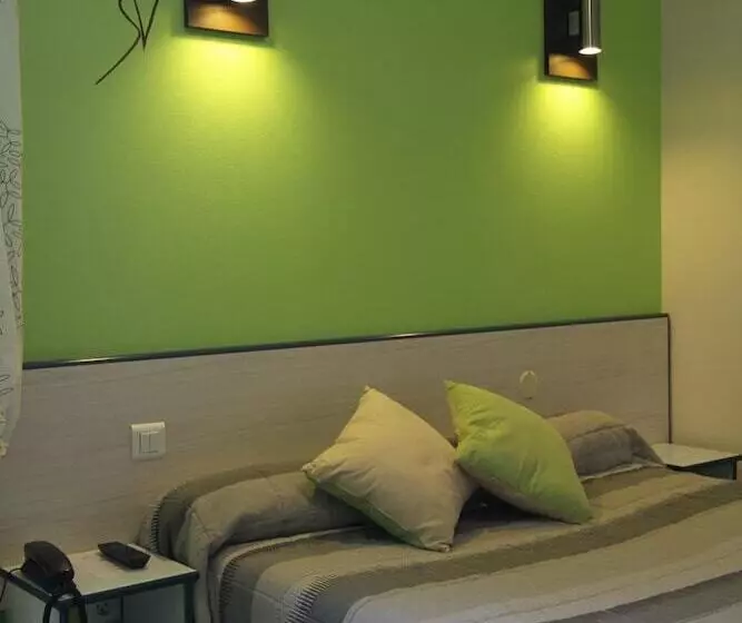 فندق Le Saint Vincent Lyon Sud