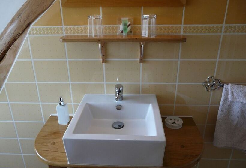 בית מלון כפרי Les Tilleuls