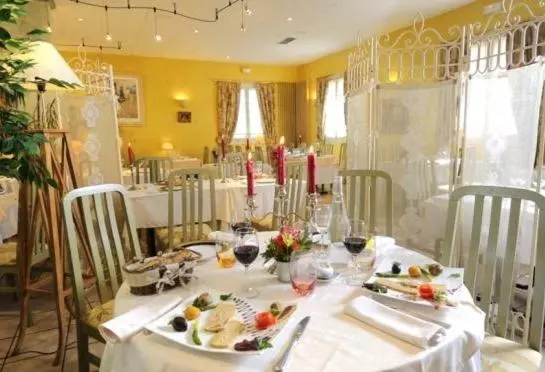 酒店 Logis Hôtel De La Tour