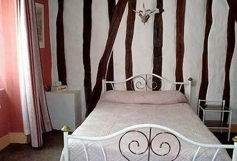 호텔 Logis Hôtel Restaurant Métropole