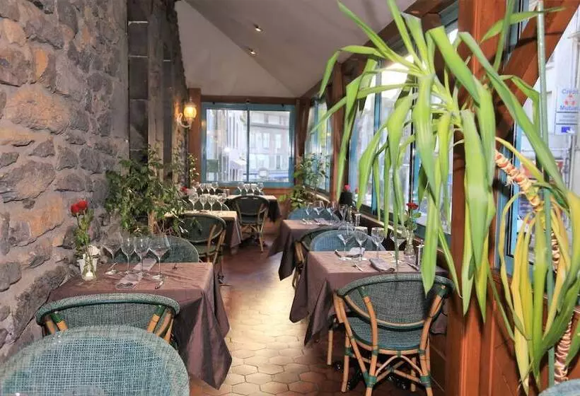 فندق Logis L'ecu De France