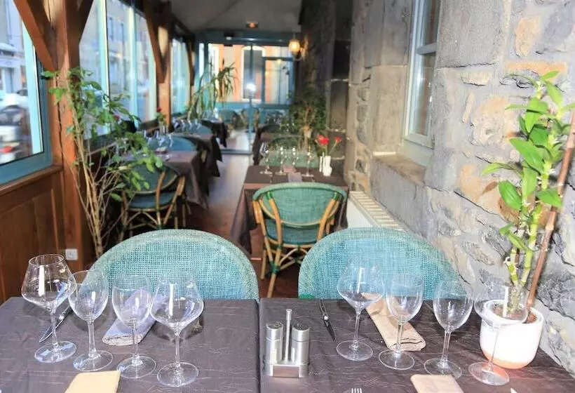 فندق Logis L'ecu De France