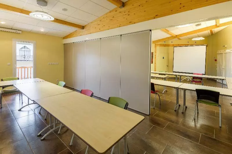 בית מלון כפרי Logis Hôtel Parenthèse, Restaurant & Spa