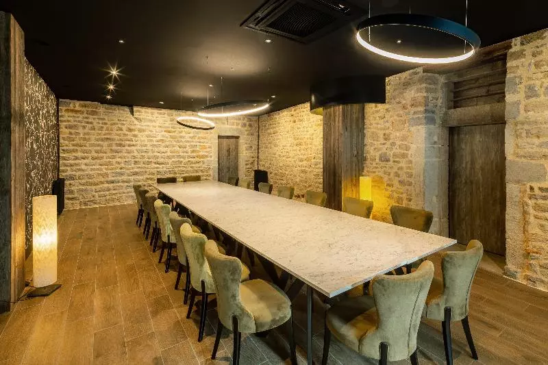 בית מלון כפרי Logis Hôtel Parenthèse, Restaurant & Spa