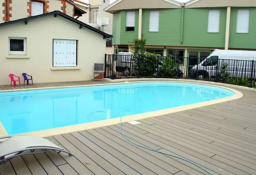 Logis Hotel Restaurant Le Grand Turc