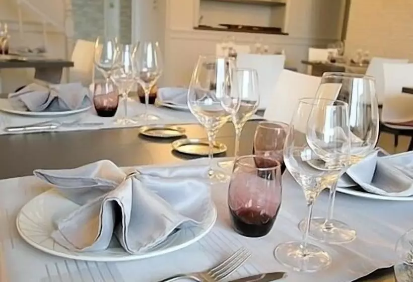 Logis Hotel Restaurant Le Grand Turc