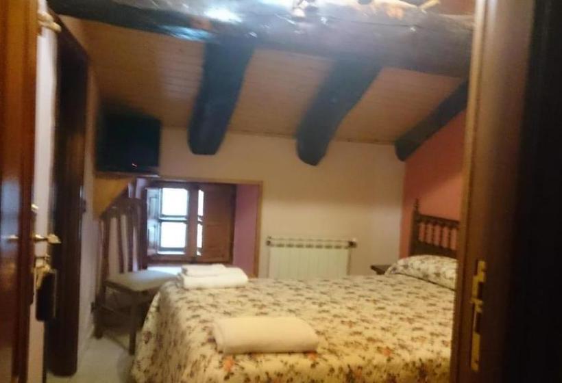 בית מלון כפרי Hostal Mesón Antón