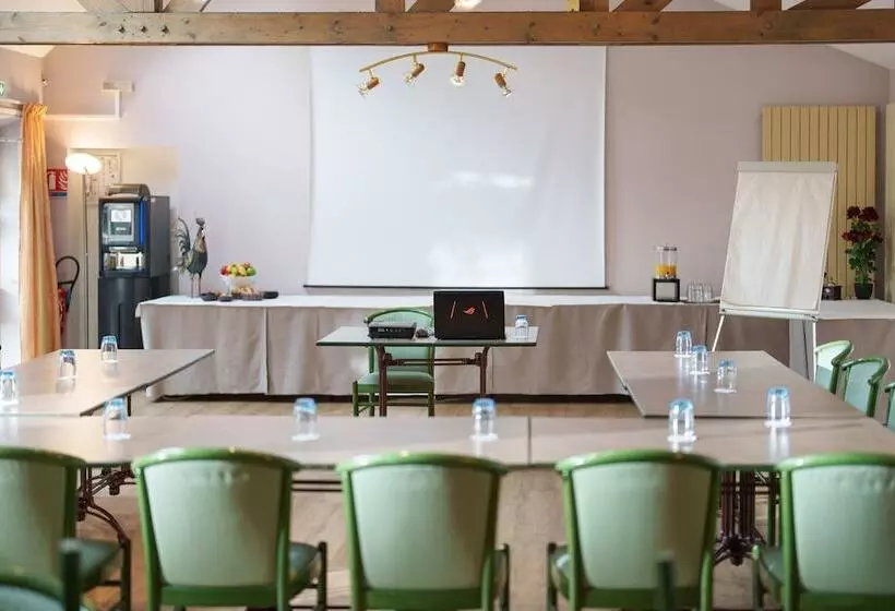 فندق Logis Hôtel Restaurant Ritter Hoft