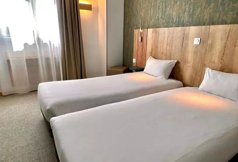 בית מלון כפרי The Originals City, Hôtel Le Puech, Narbonne