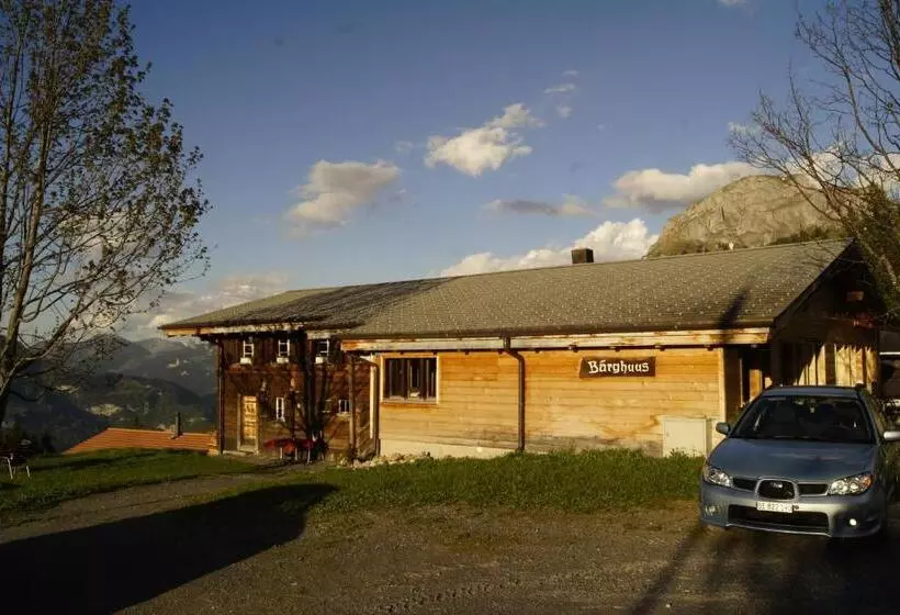 ユースホステル Bärghuus Axalp