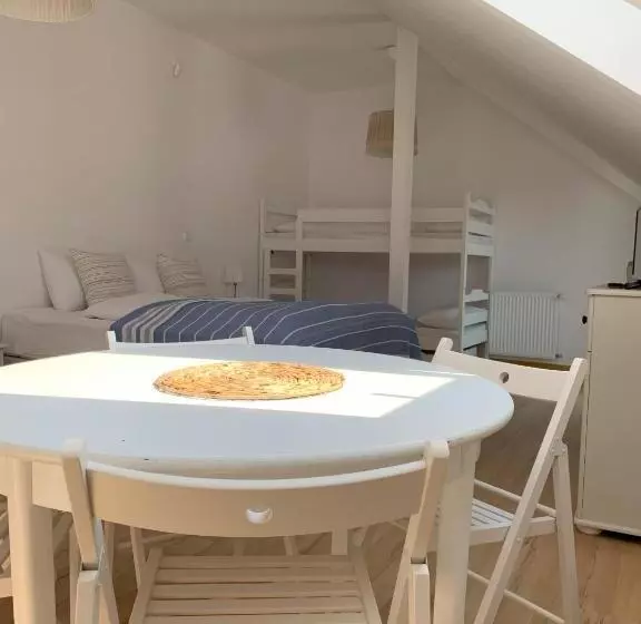 Aamiaismajoitus (B&B) Barcelona Rooms