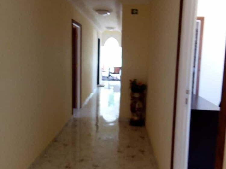 בית מלון כפרי Ain Leuh