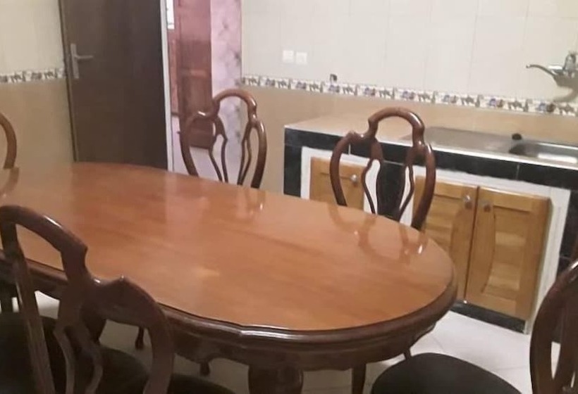 בית מלון כפרי Ain Leuh