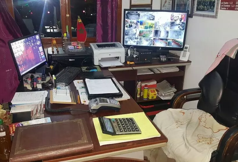 ホテル Hôtel Ajil Ouzoud