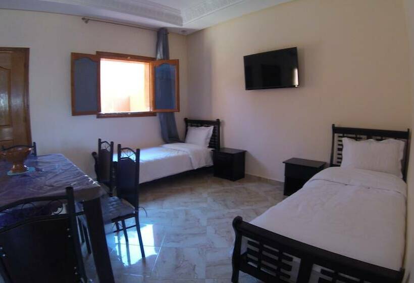 هتل Hôtel Ajil Ouzoud