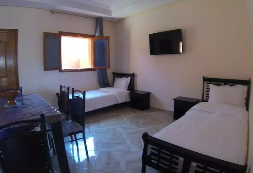 ホテル Hôtel Ajil Ouzoud