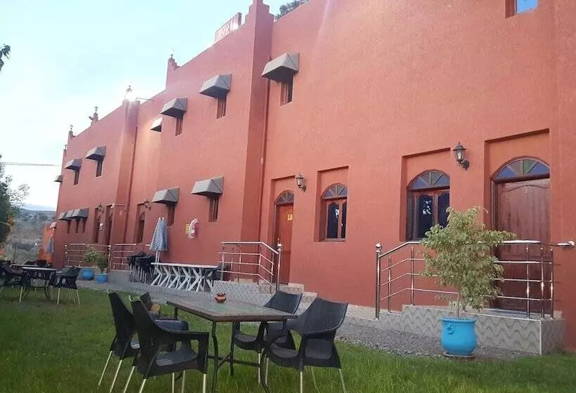 ホテル Hôtel Ajil Ouzoud