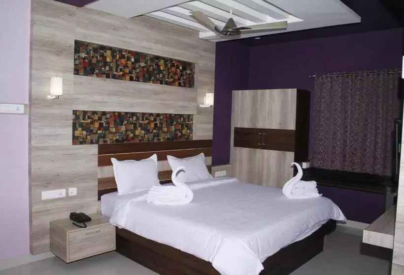 Hotelli Jeyam Residency