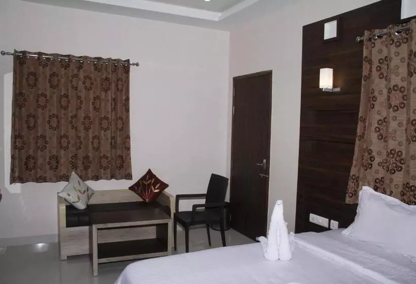 Hotelli Jeyam Residency