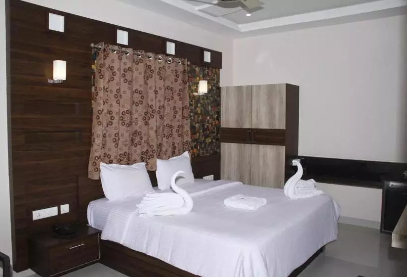 Hotelli Jeyam Residency