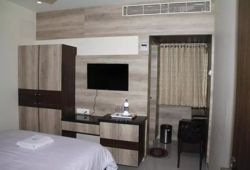 Hotelli Jeyam Residency