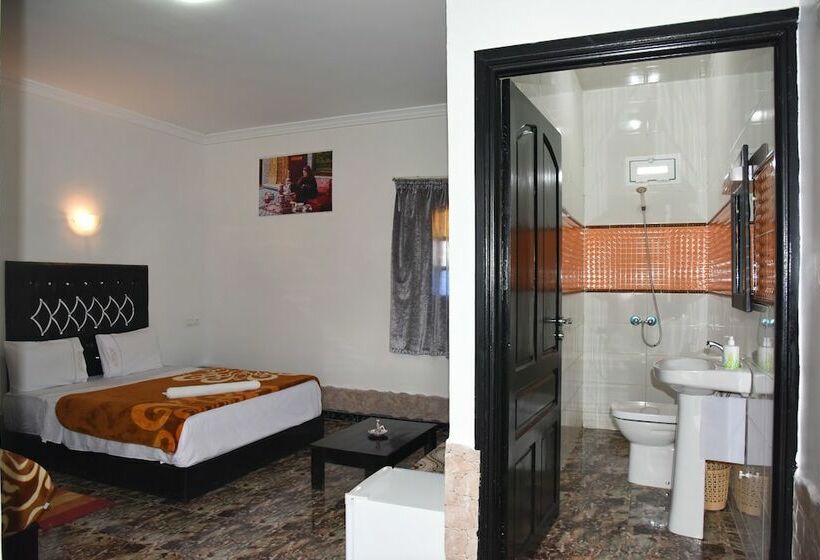 ペンション Equinox