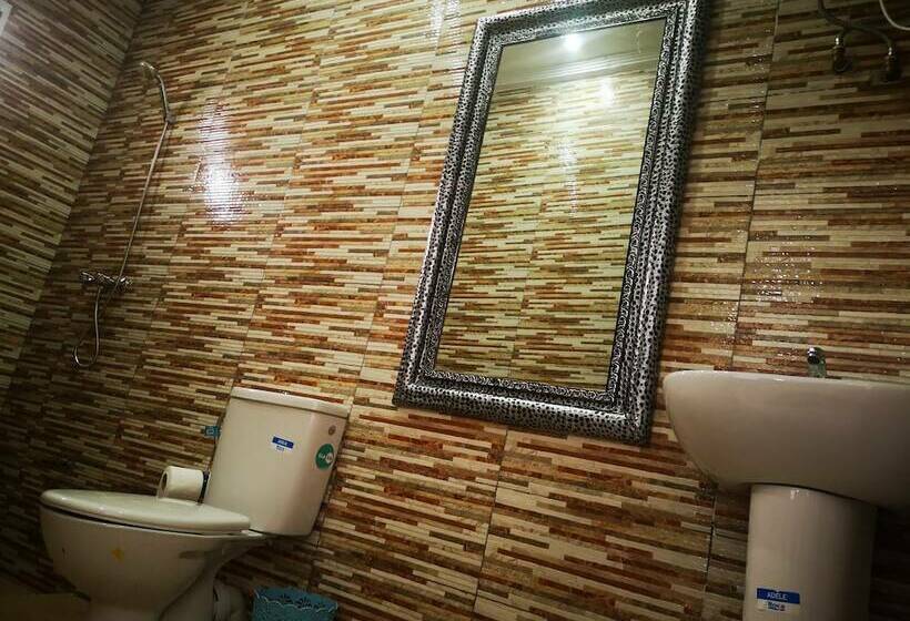 ペンション Equinox