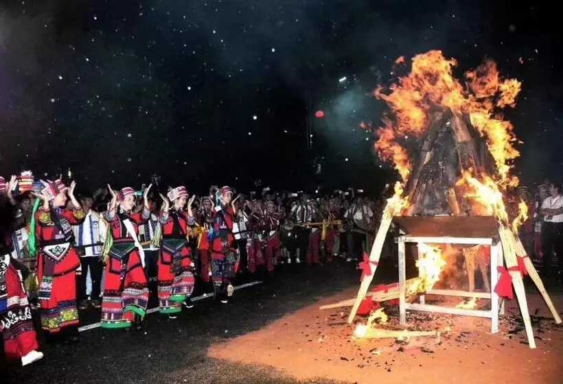 Majatalo Stone Forest Mijia Guest House