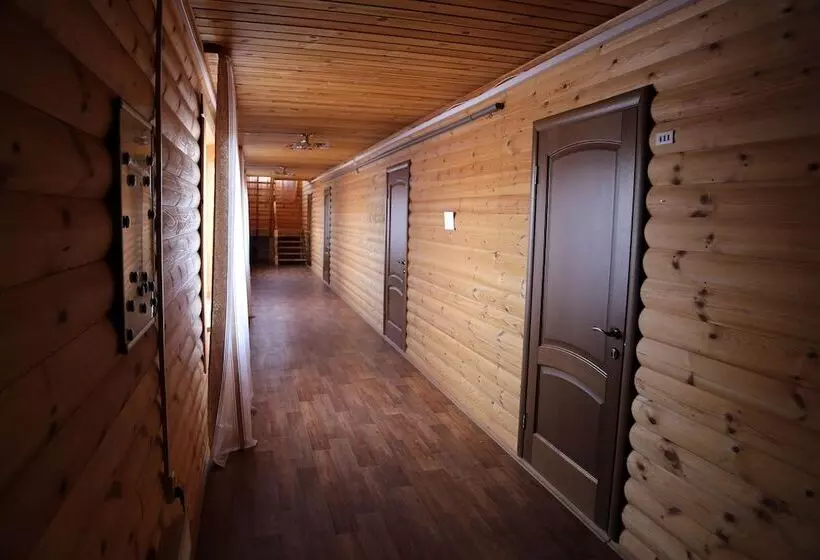 ペンション Usadba Nabaimar