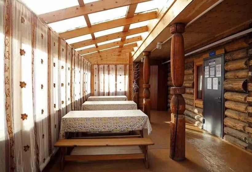 ペンション Usadba Nabaimar