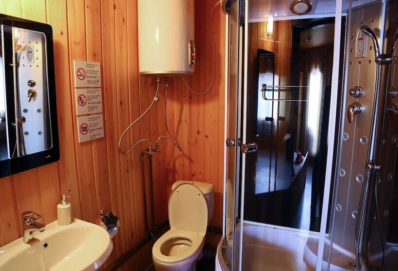 膳宿费 Usadba Nabaimar