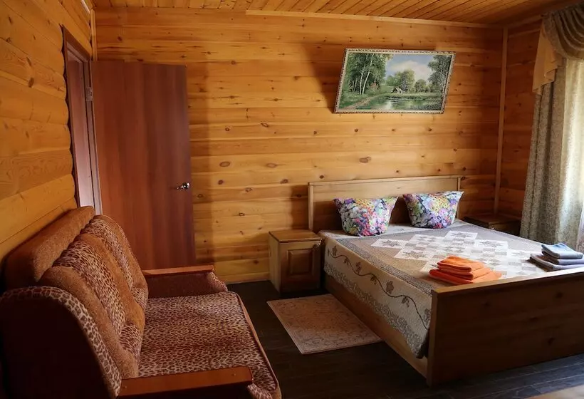 ペンション Usadba Nabaimar