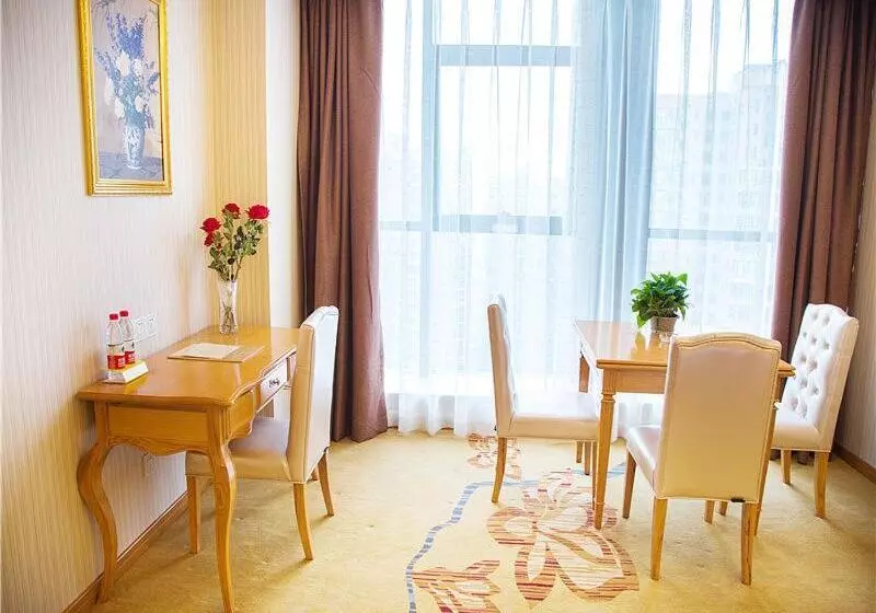 Vienna 3 Best Hotel Chongqing Tongliang Qianneng Building