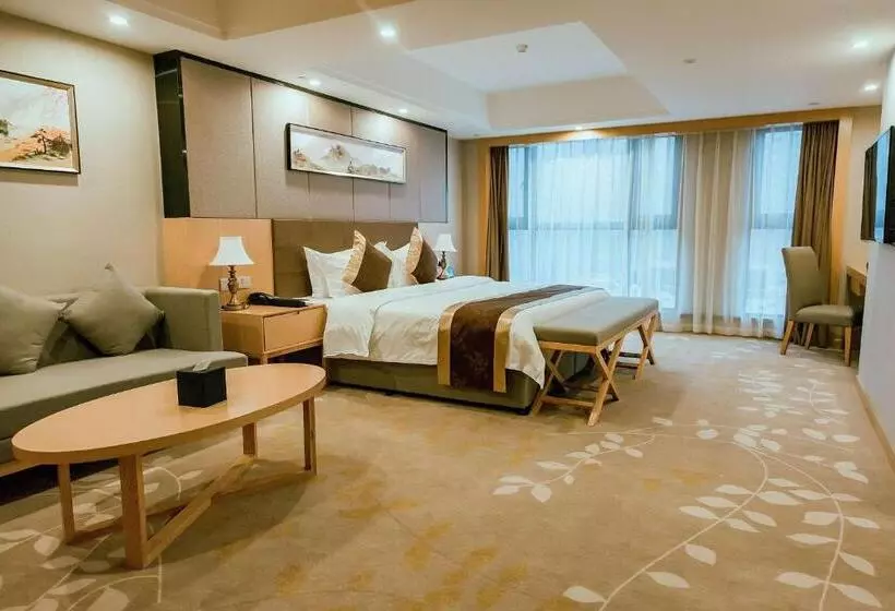 Hotelli Days Inn By Wyndham Business Place Sichuan Bazhong