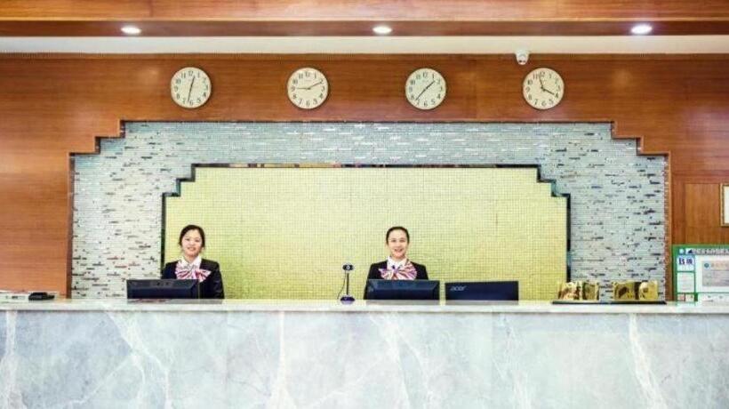 Greentree Alliance Hotel Cenxi Guangnan Road
