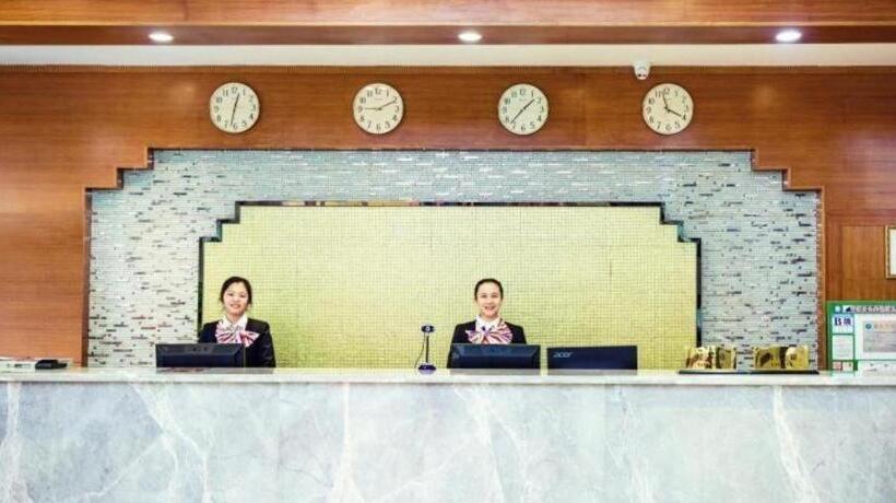 Greentree Alliance Hotel Cenxi Guangnan Road