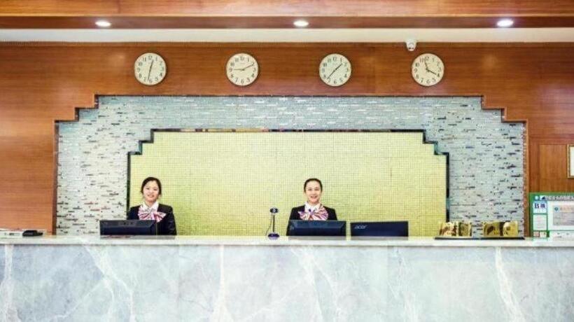 Greentree Alliance Hotel Cenxi Guangnan Road
