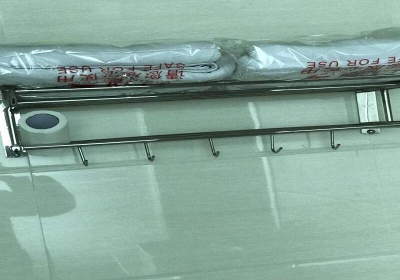 호텔 Greentree Inn Shangrao Poyang County Yingbin Avenue Express